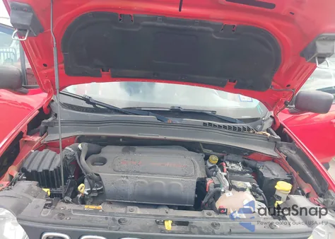 2017 Jeep Renegade Sport Fwd from USA, damaged, VIN ZACCJAABXHPF76653